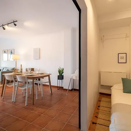 El Balcon Del Berbes شقة